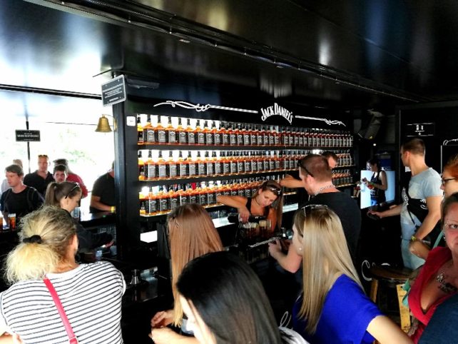 burgerfest-2018-jackdaniels-truck