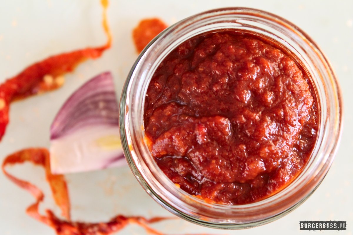 Salsa Kalabrian, con cipolle di Tropea, peperoni e Amaro del Capo